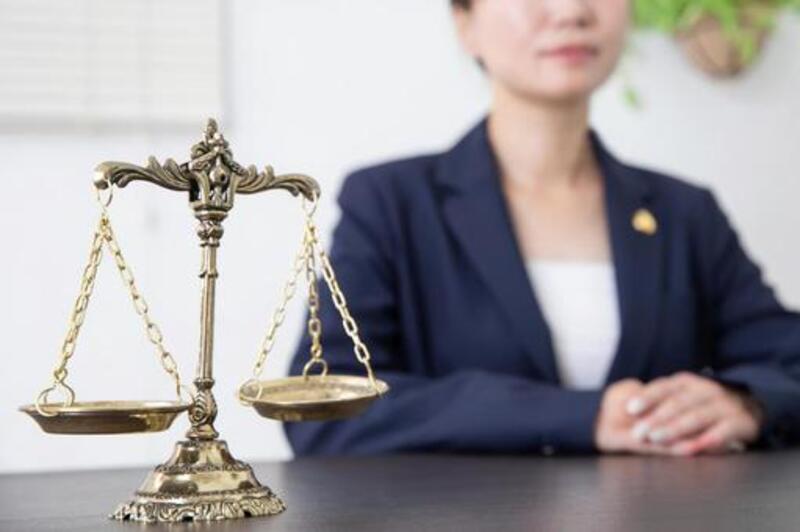 弁護士