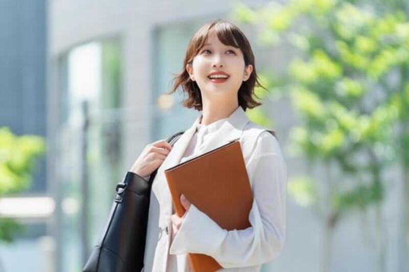 働く女性