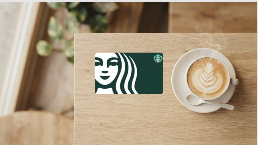 スターバックスカードとカフェラテ