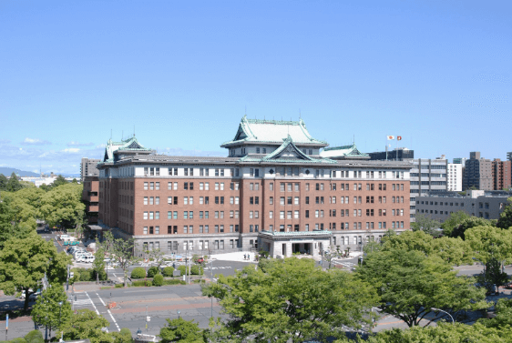 愛知県本庁舎の外観