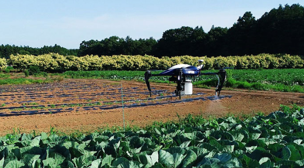 株式会社オプティム「ドローン農薬散布防除サービス -Drone Connect | オプティム 農業×IT 」