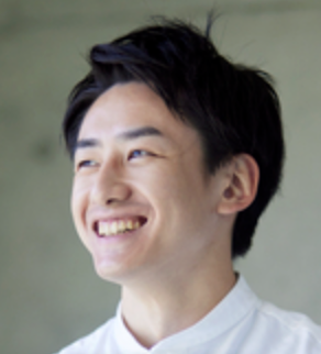 旅行予定の20代男性